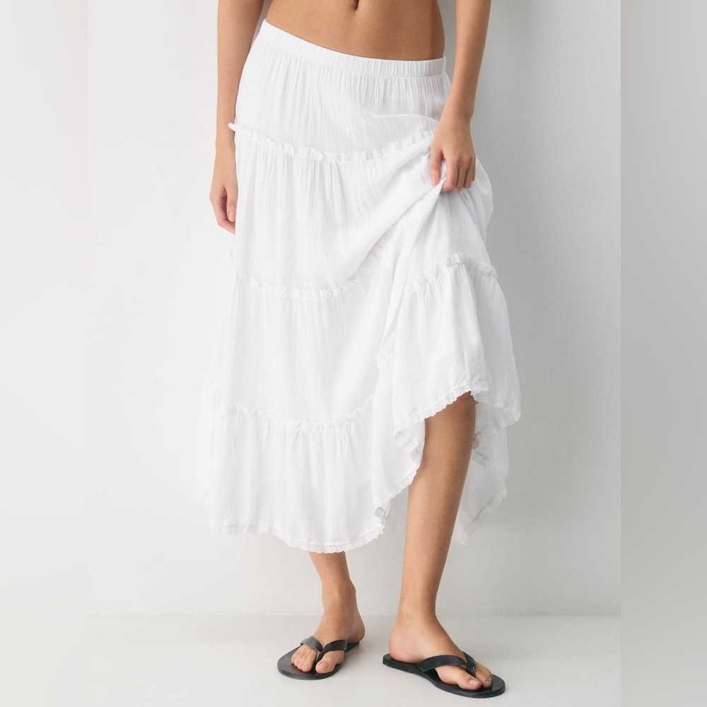 Aritzia White Tiered Maxi Skirt